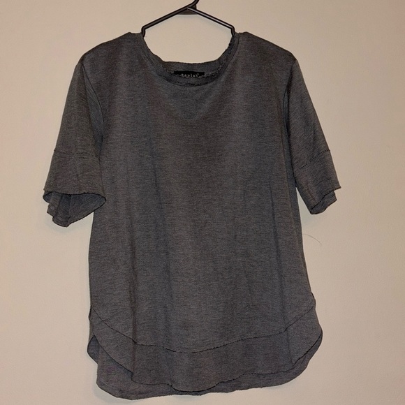 Beulah style grey short sleeves round neck  top Sz M/L - Picture 3 of 16